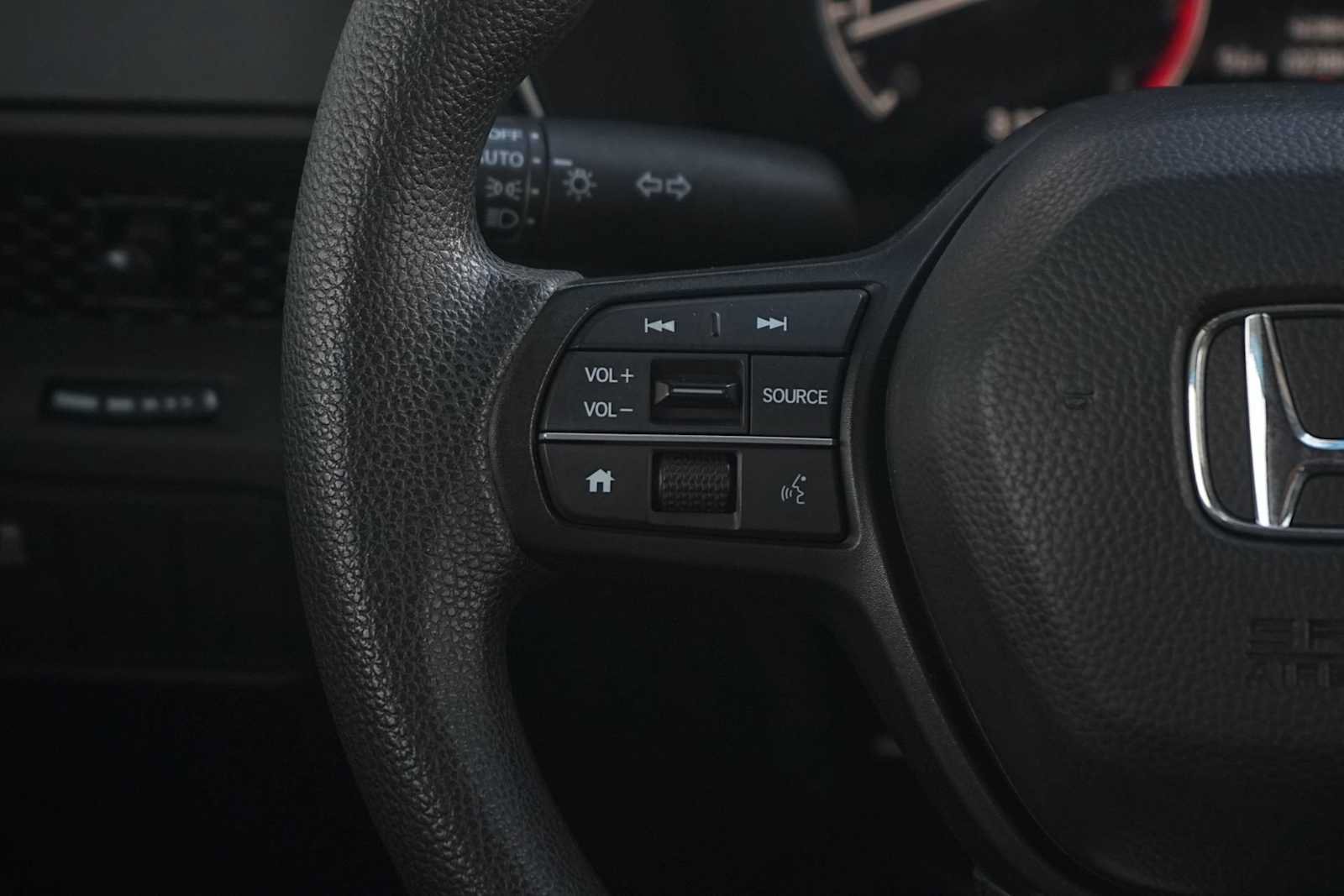 Certified 2025 Honda CR-V LX image 17