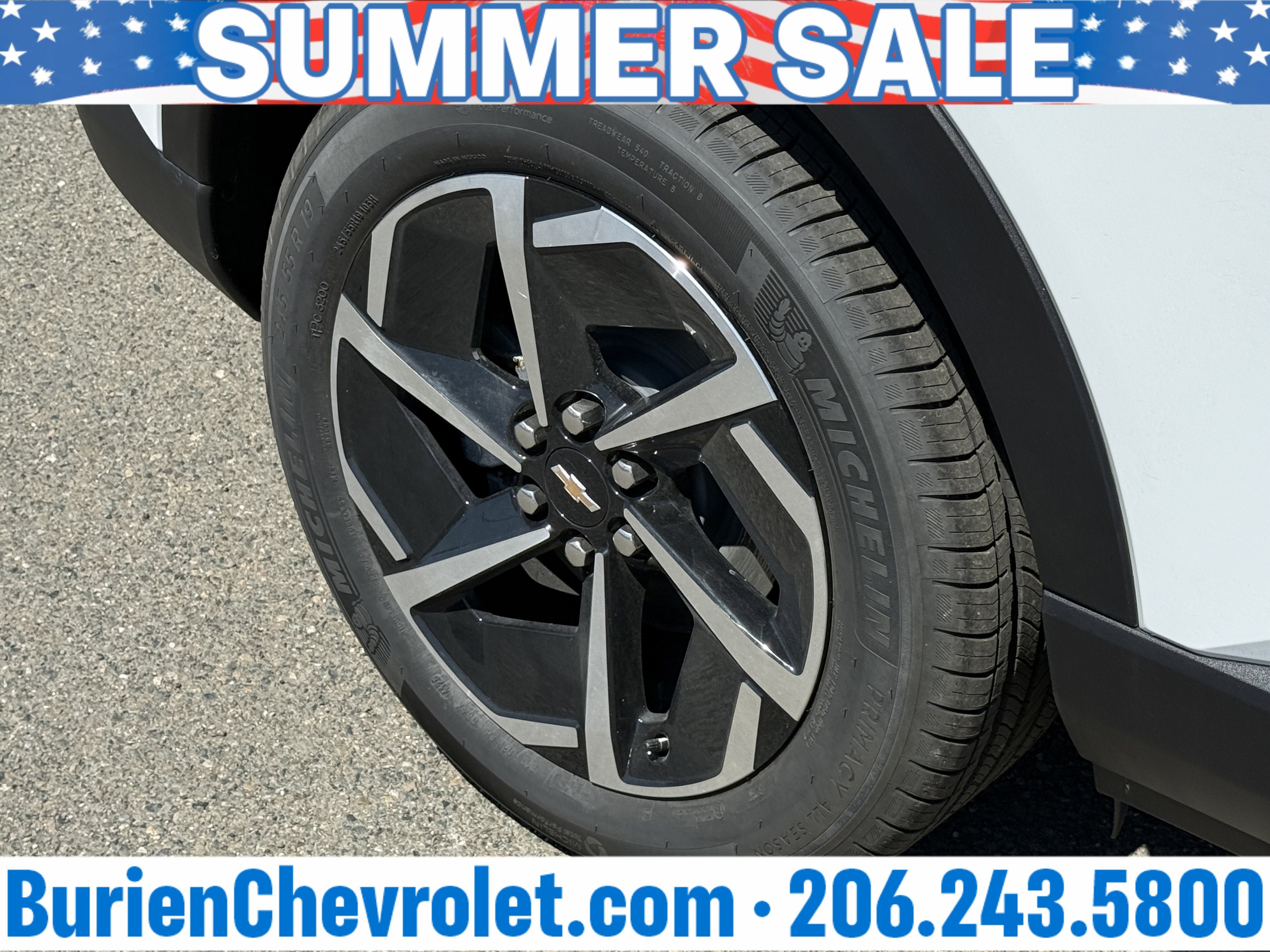 New 2026 Chevrolet Equinox EV LT FWD image 29