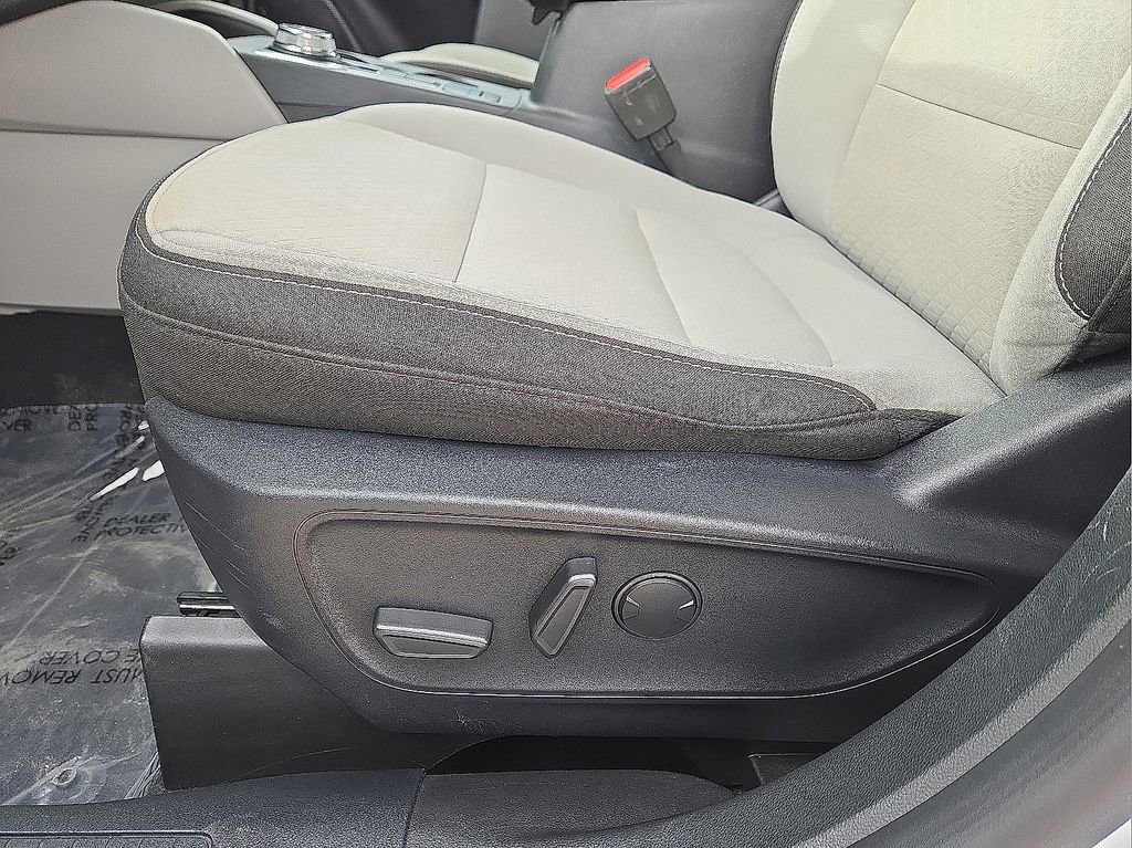 Used 2024 Ford Escape Active w/ Cold Weather Package image 24