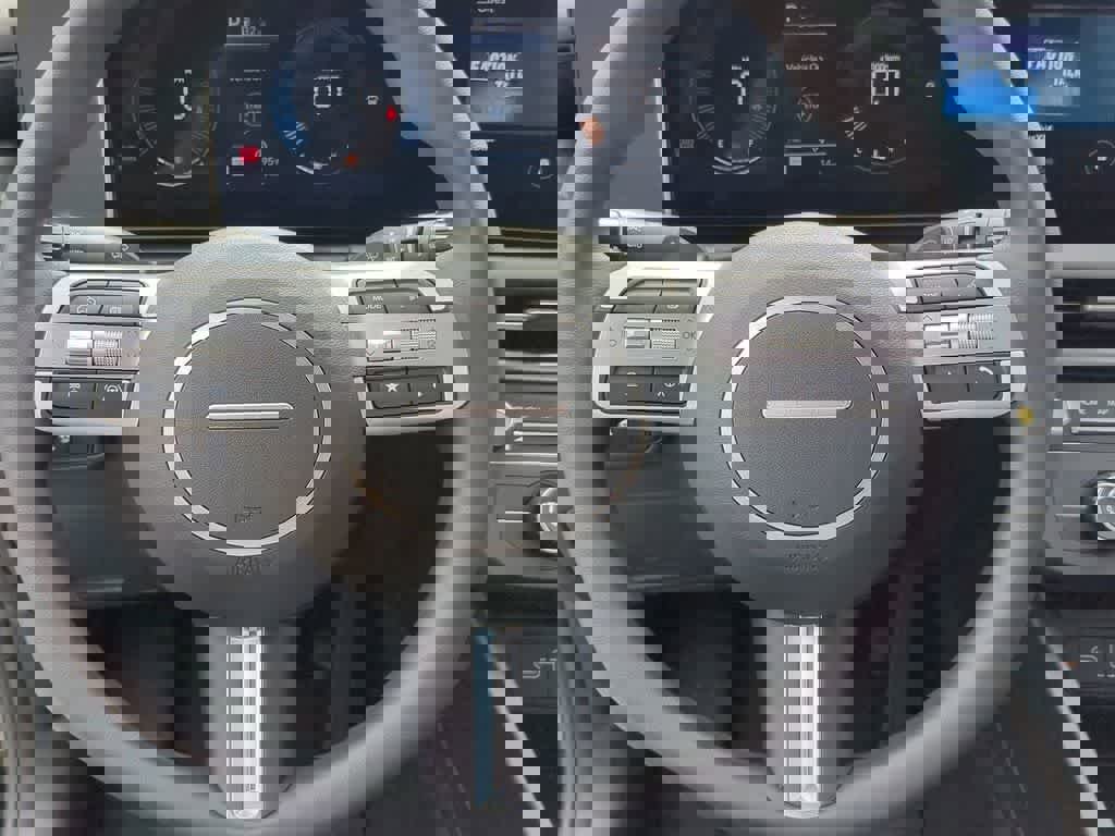 New 2026 Hyundai Tucson SE image 23