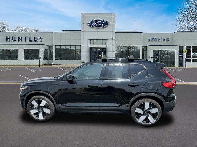 Used 2023 Volvo XC40 Recharge Ultimate w/ Protection Package Premier AWD/4WD image 6