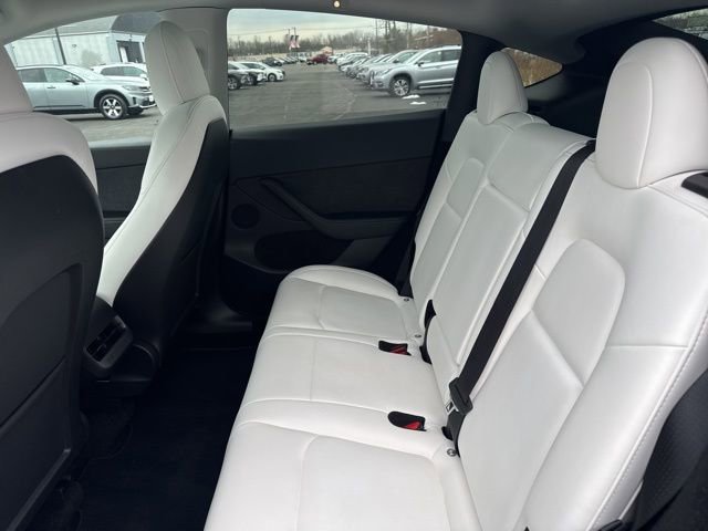 Used 2023 Tesla Model Y Long Range image 19