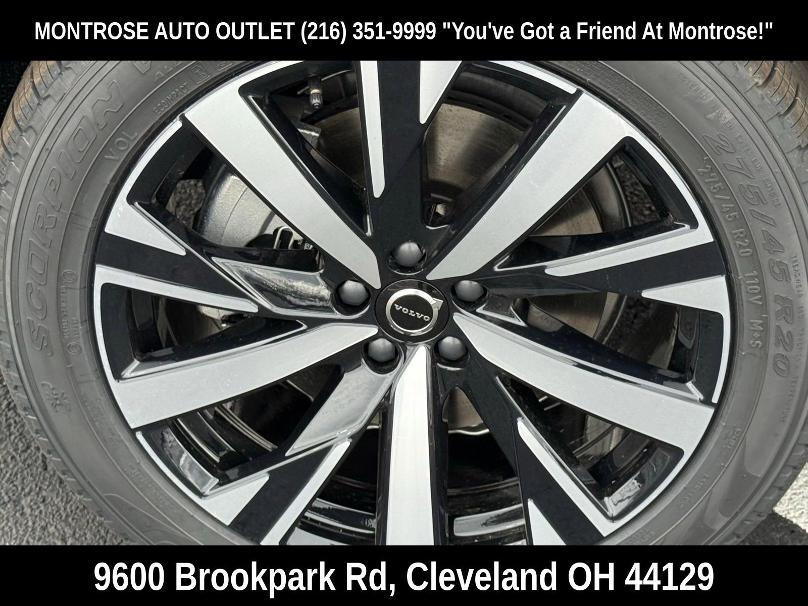 New 2026 Volvo XC90 B5 Core w/ Protection Package Premier image 10