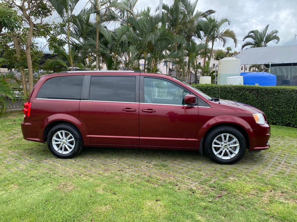 Used 2019 Dodge Grand Caravan SXT w/ Mopar Premium Addition Group image 8