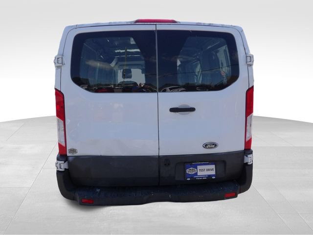 Used 2016 Ford Transit 150 130 Low Roof RWD image 9