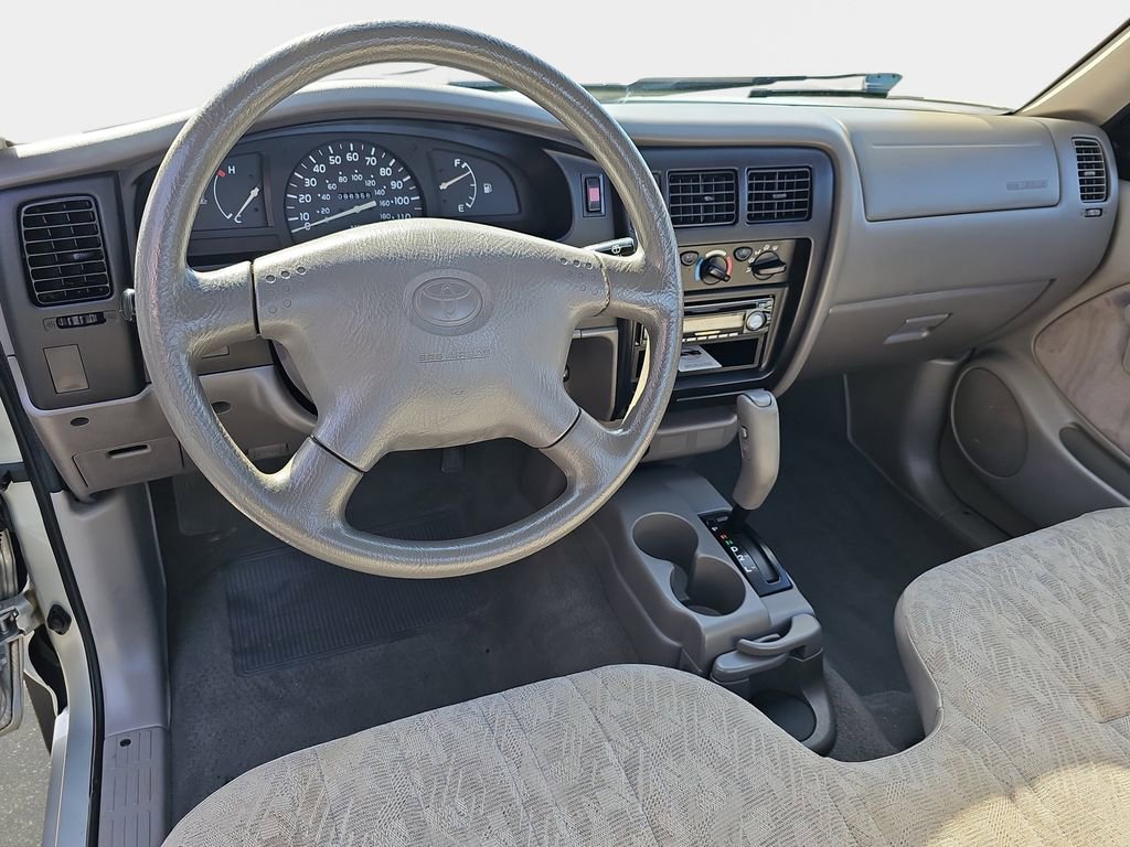 Used 2003 Toyota Tacoma 2WD Regular Cab image 16