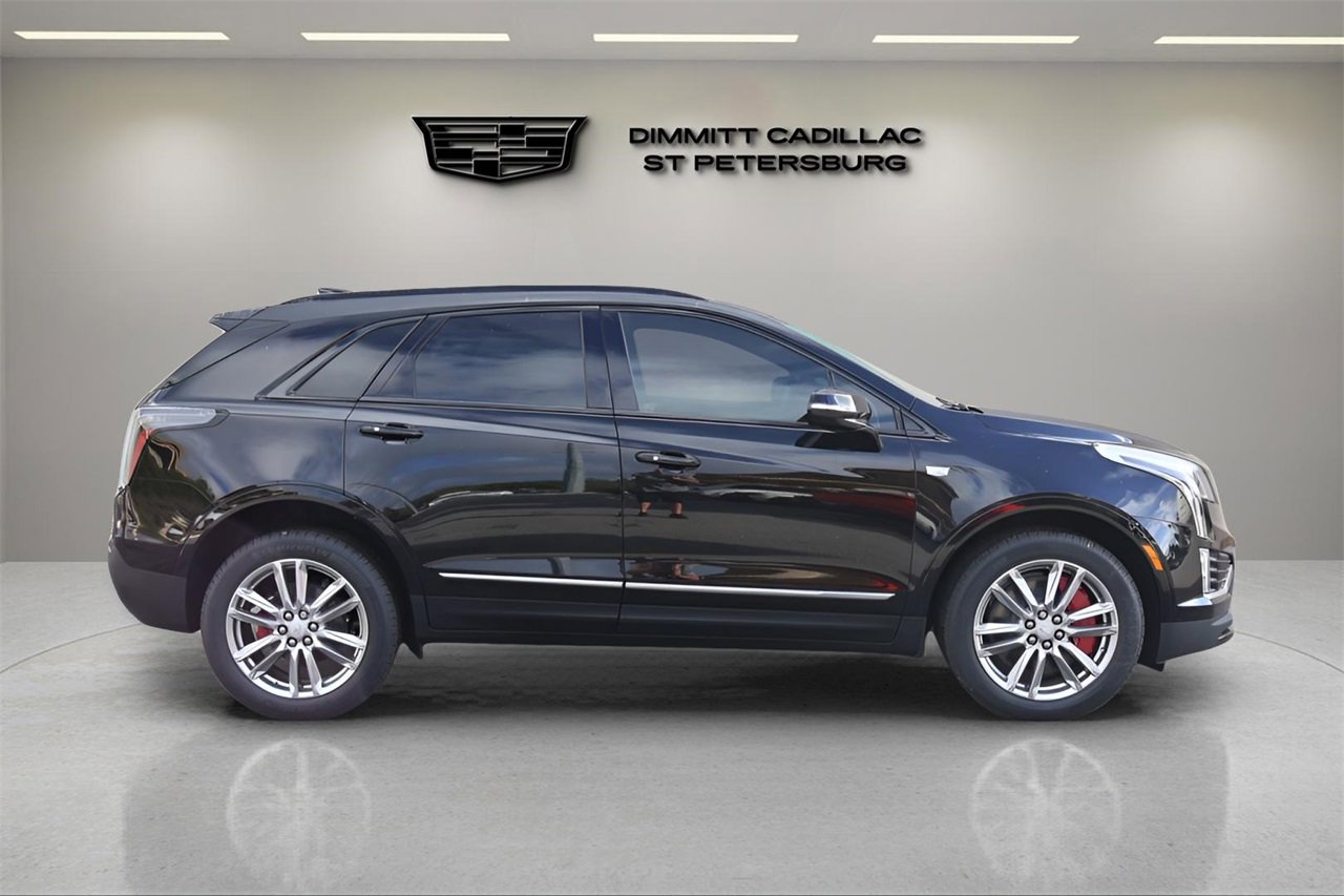 New 2025 Cadillac XT5 Sportv image 6