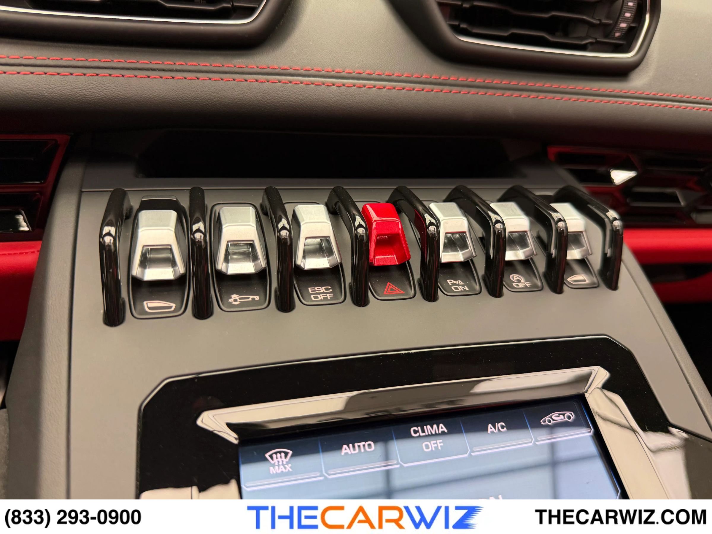 Used 2020 Lamborghini Huracan EVO image 71