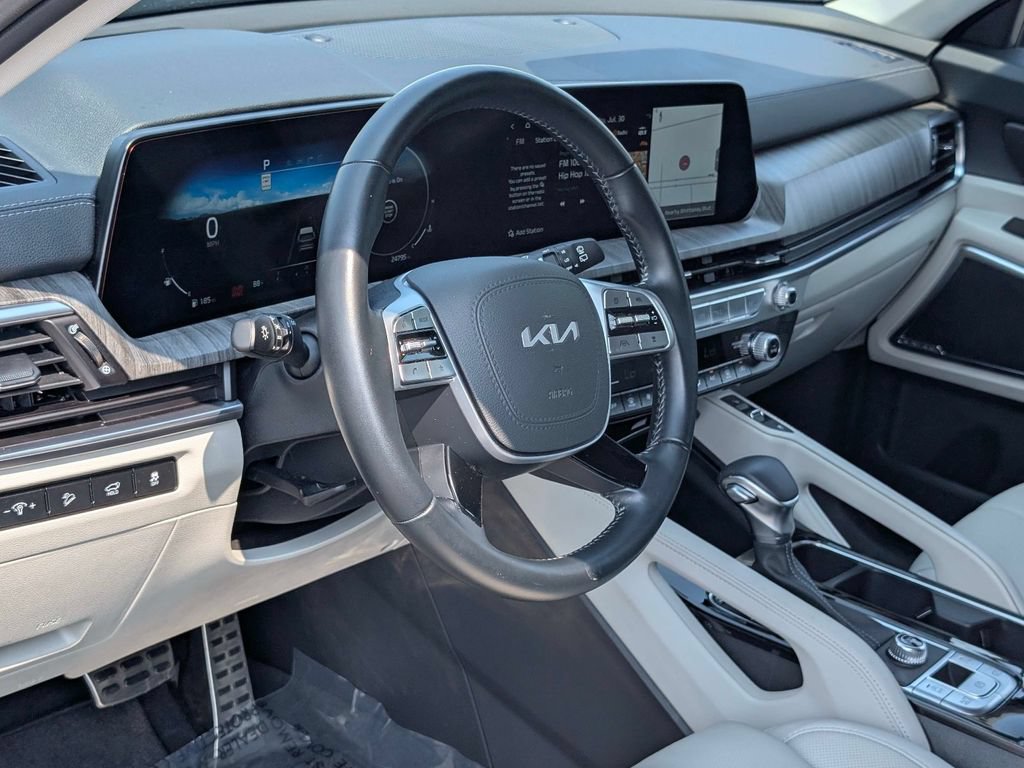 Certified 2025 Kia Telluride SX FWD image 15
