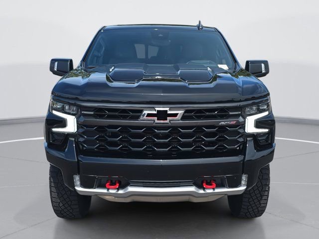 Used 2024 Chevrolet Silverado 1500 ZR2 w/ Technology Package image 8