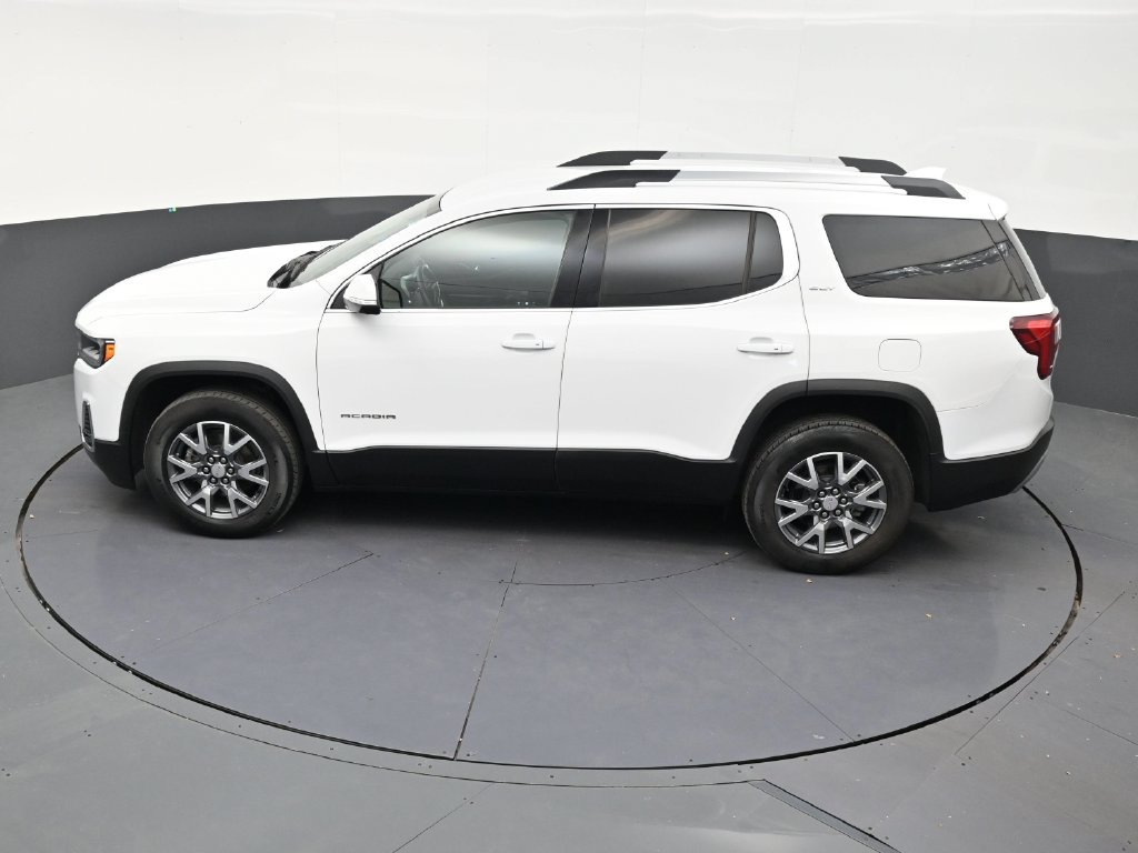 Used 2023 GMC Acadia SLT w/ Technology Package FWD image 13
