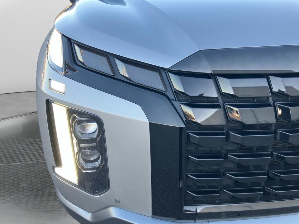 Used 2024 Hyundai Palisade Limited AWD/4WD image 28