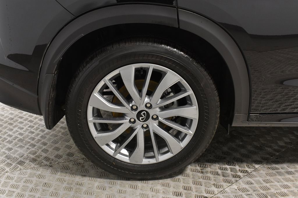 Certified 2025 INFINITI QX50 Luxe image 37