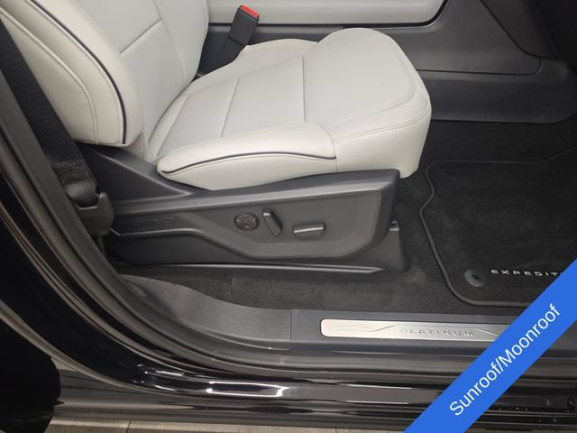 New 2026 Ford Expedition Max Platinum w/ Platinum Ultimate Package AWD/4WD image 11