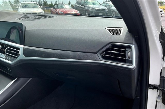 Used 2020 BMW 330i Sedan image 16