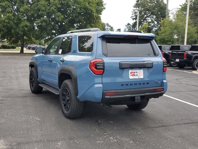 New 2026 Toyota 4Runner TRD Off-Road Premium AWD/4WD image 3