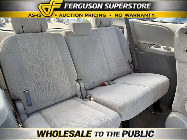 Used 2012 Toyota Sienna LE FWD image 22