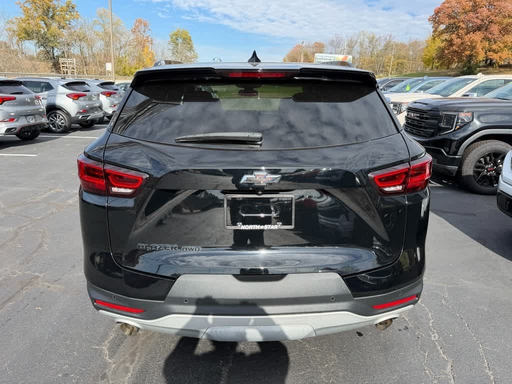 Certified 2024 Chevrolet Blazer LT w/ Midnight/Sport Edition AWD/4WD image 4