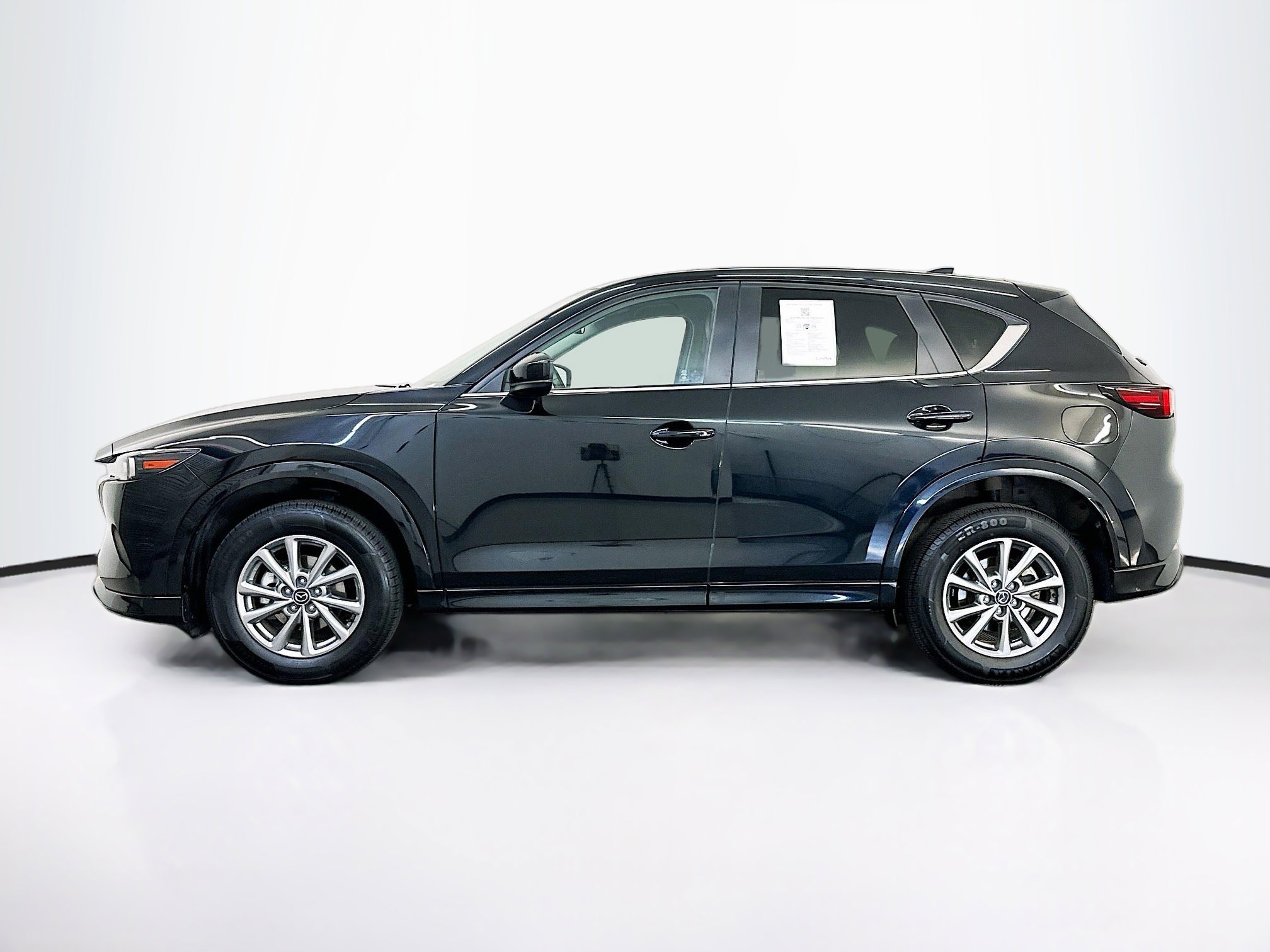Used 2025 MAZDA CX-5 AWD 2.5 S w/ Select Package image 4