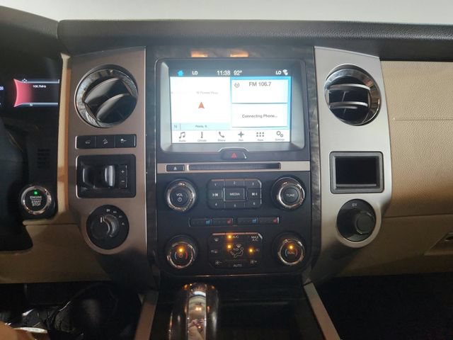 Used 2017 Ford Expedition EL Limited w/ Equipment Group 301A AWD/4WD image 18