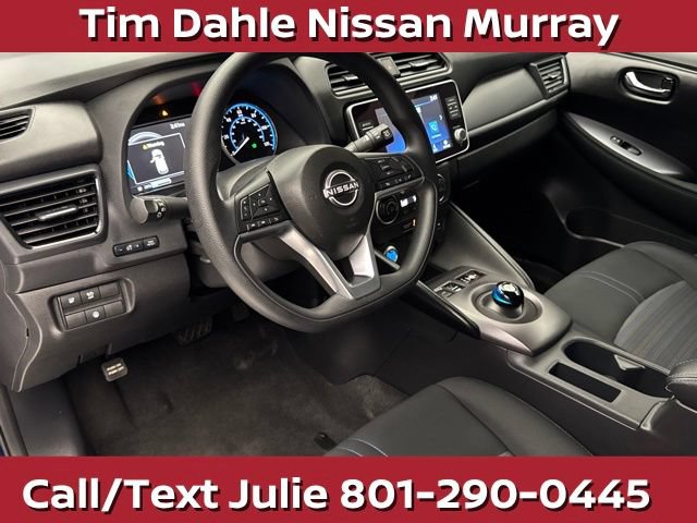 Used 2025 Nissan Leaf S FWD image 19