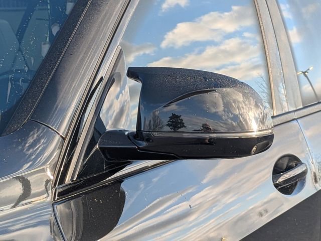 Used 2023 BMW X5 M w/ Executive Package image 12