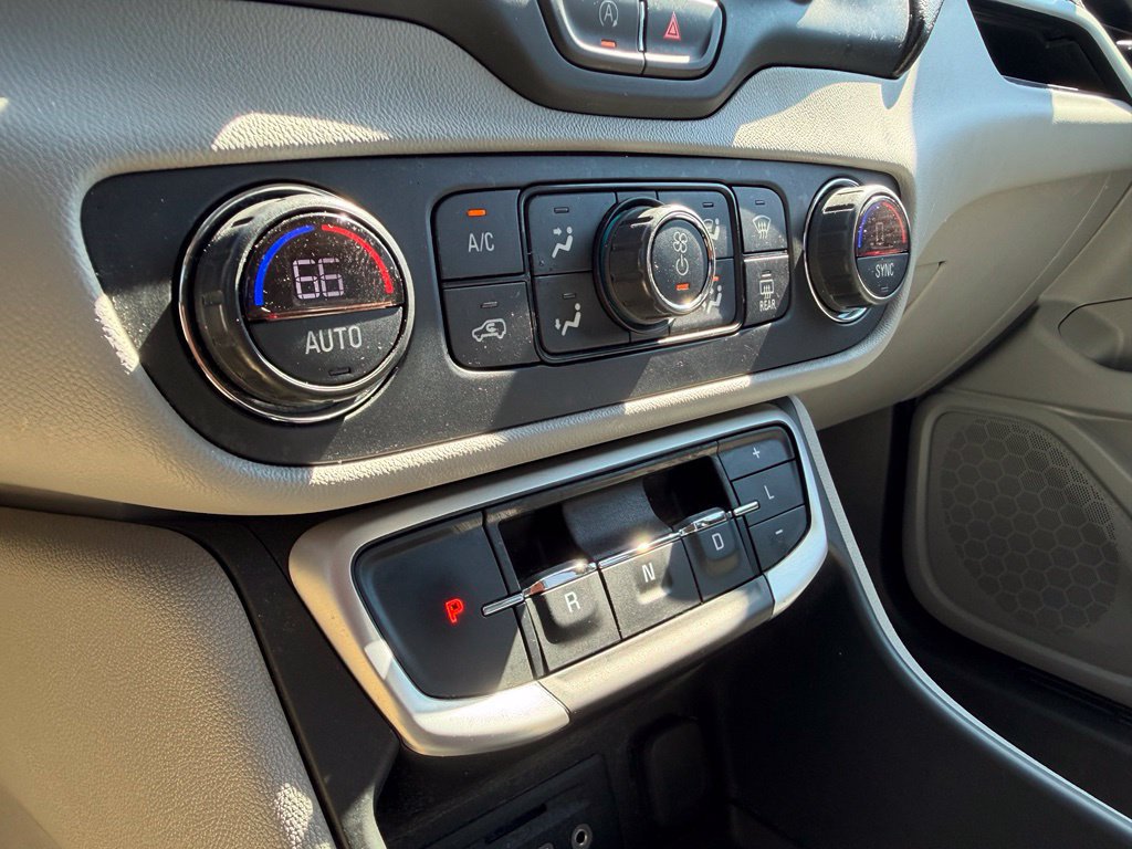 Used 2022 GMC Terrain SLT AWD/4WD image 20