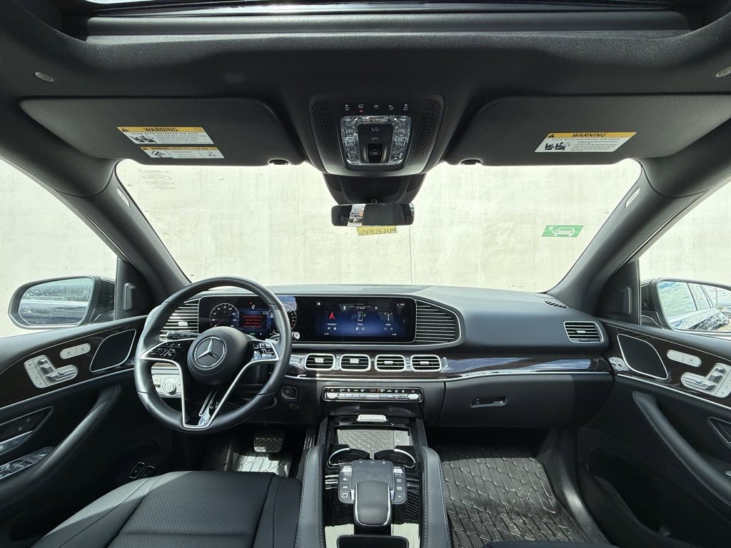 Used 2025 Mercedes-Benz GLE 450e 4MATIC image 6