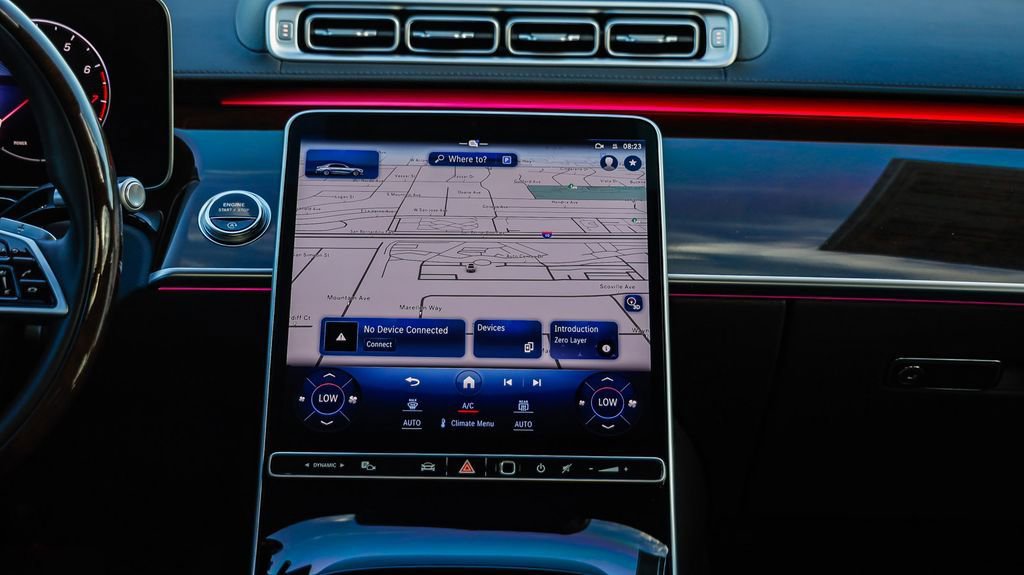 Used 2024 Mercedes-Benz S 580 S 580 image 16