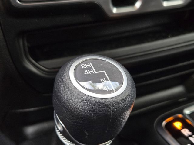 Used 2022 Jeep Gladiator Sport image 21