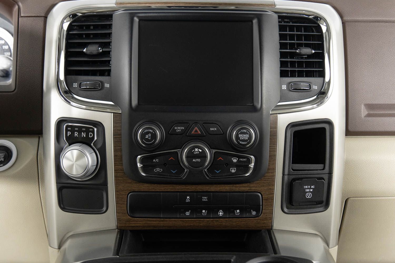 Used 2015 RAM 1500 Laramie w/ Convenience Group image 35