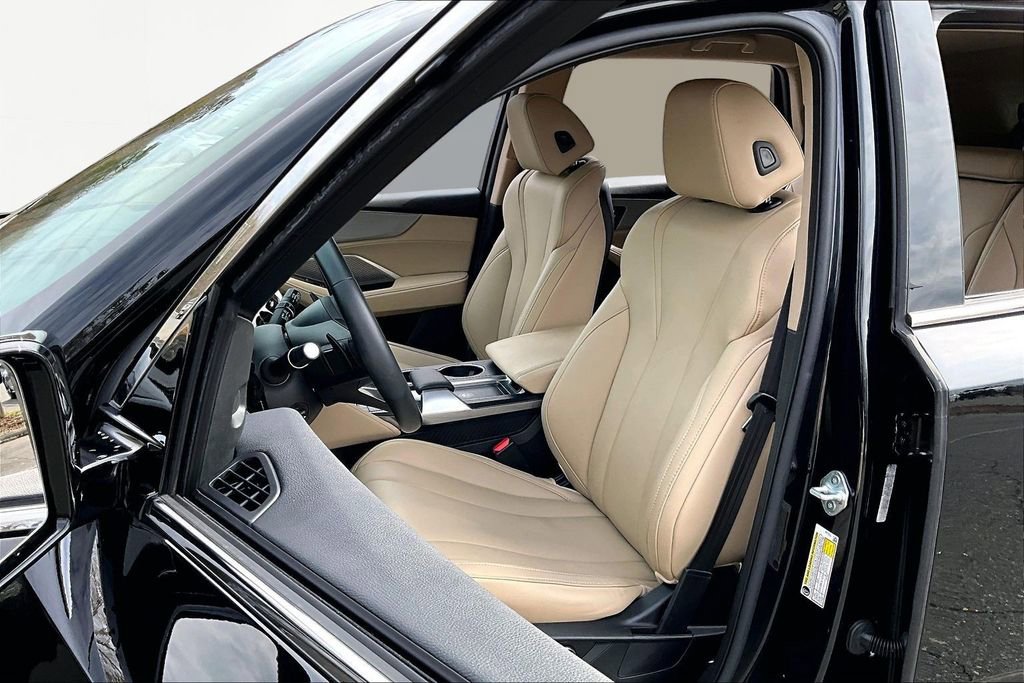 Used 2023 Acura MDX FWD image 17