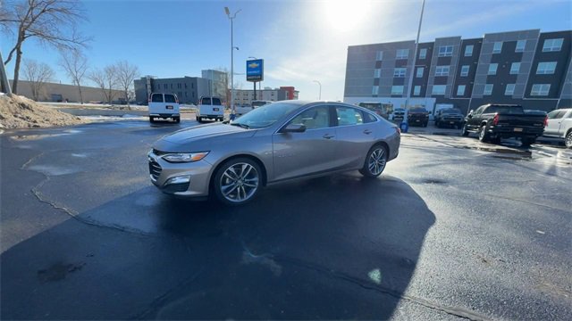 Used 2024 Chevrolet Malibu LT image 4