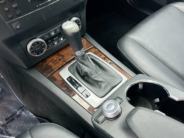 Used 2010 Mercedes-Benz GLK 350 4MATIC image 12