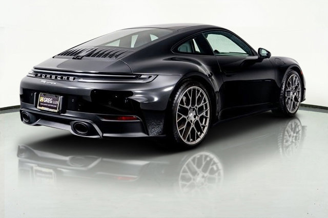 Used 2025 Porsche 911 Carrera image 63