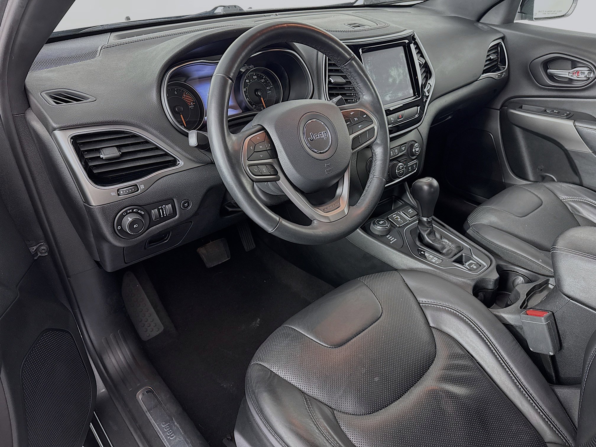 Used 2019 Jeep Cherokee High Altitude image 9