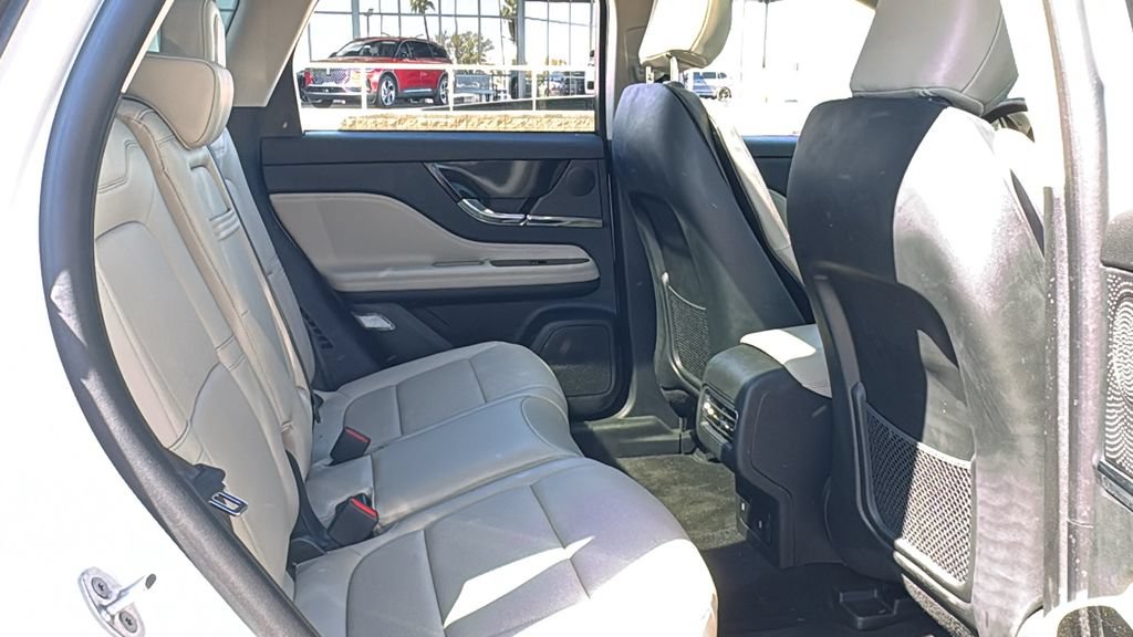 New 2025 Lincoln Corsair Grand Touring w/ Equipment Group 301A AWD/4WD image 26