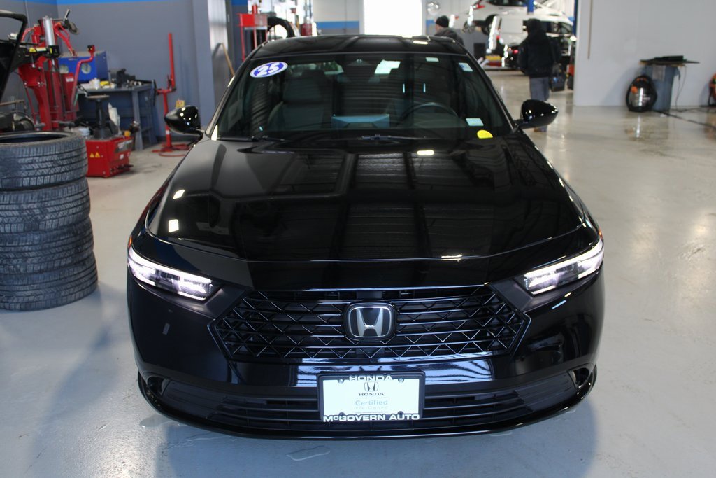 Certified 2025 Honda Accord Sport image 3