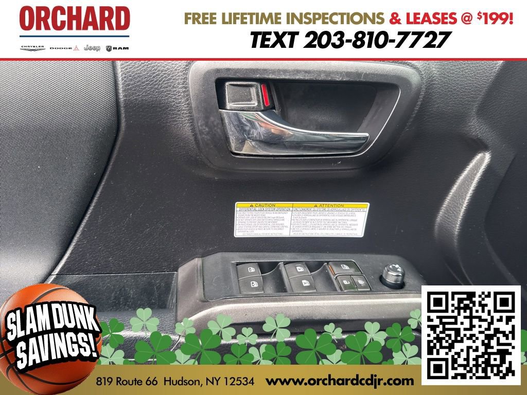 Used 2019 Toyota Tacoma TRD Off-Road image 17