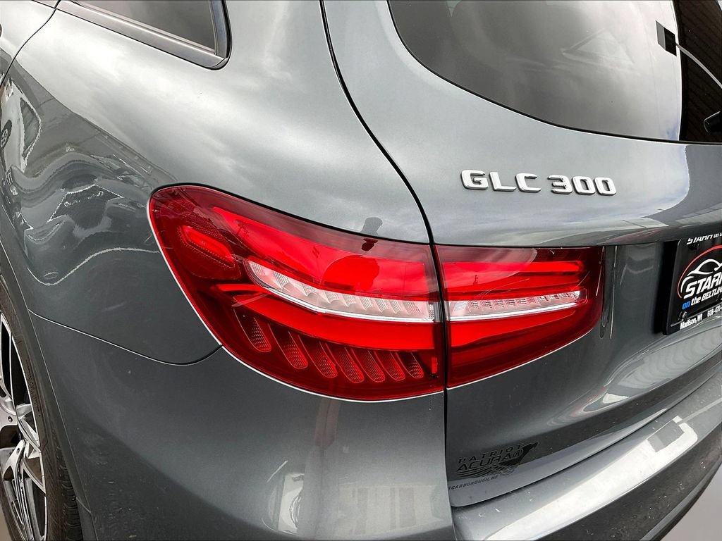 Used 2019 Mercedes-Benz GLC 300 4MATIC image 22