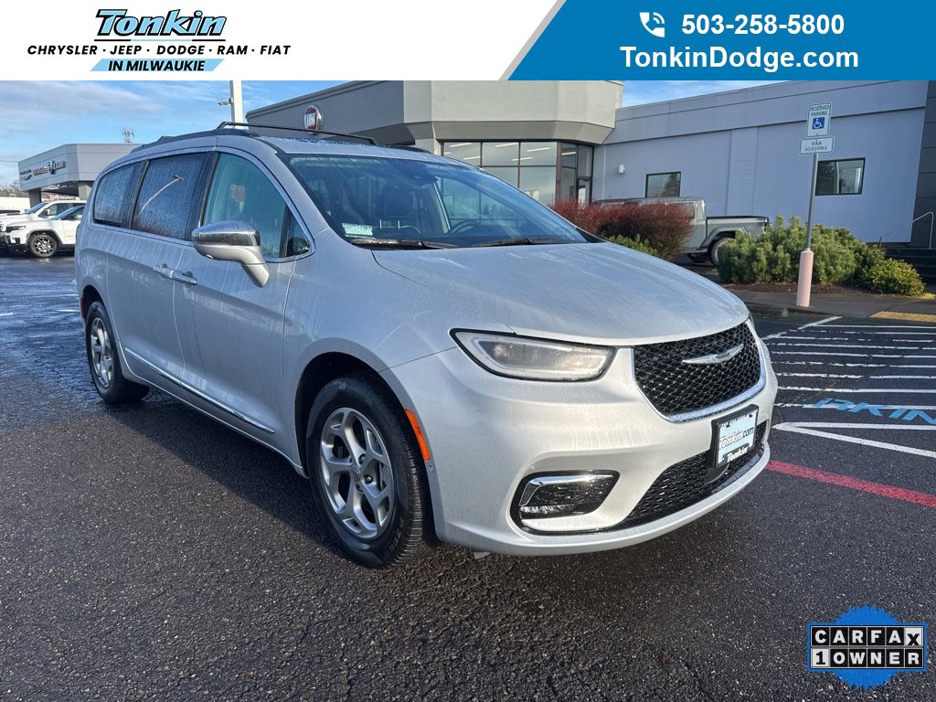 Used 2022 Chrysler Pacifica Limited