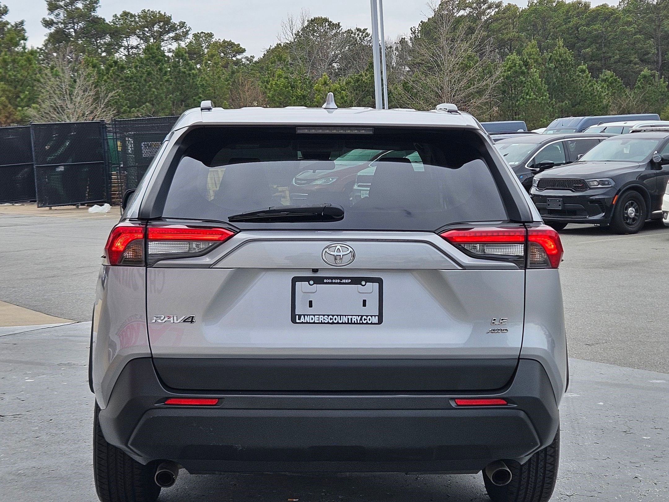 Used 2019 Toyota RAV4 LE w/ Carpet Mat Package image 6