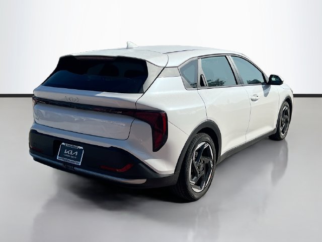 New 2026 Kia K4 EX FWD image 7