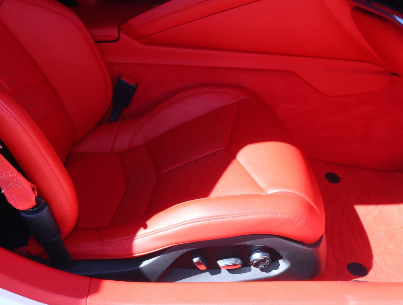 Used 2024 Chevrolet Corvette Stingray Premium Cpe w/ Z51 Performance Package image 22