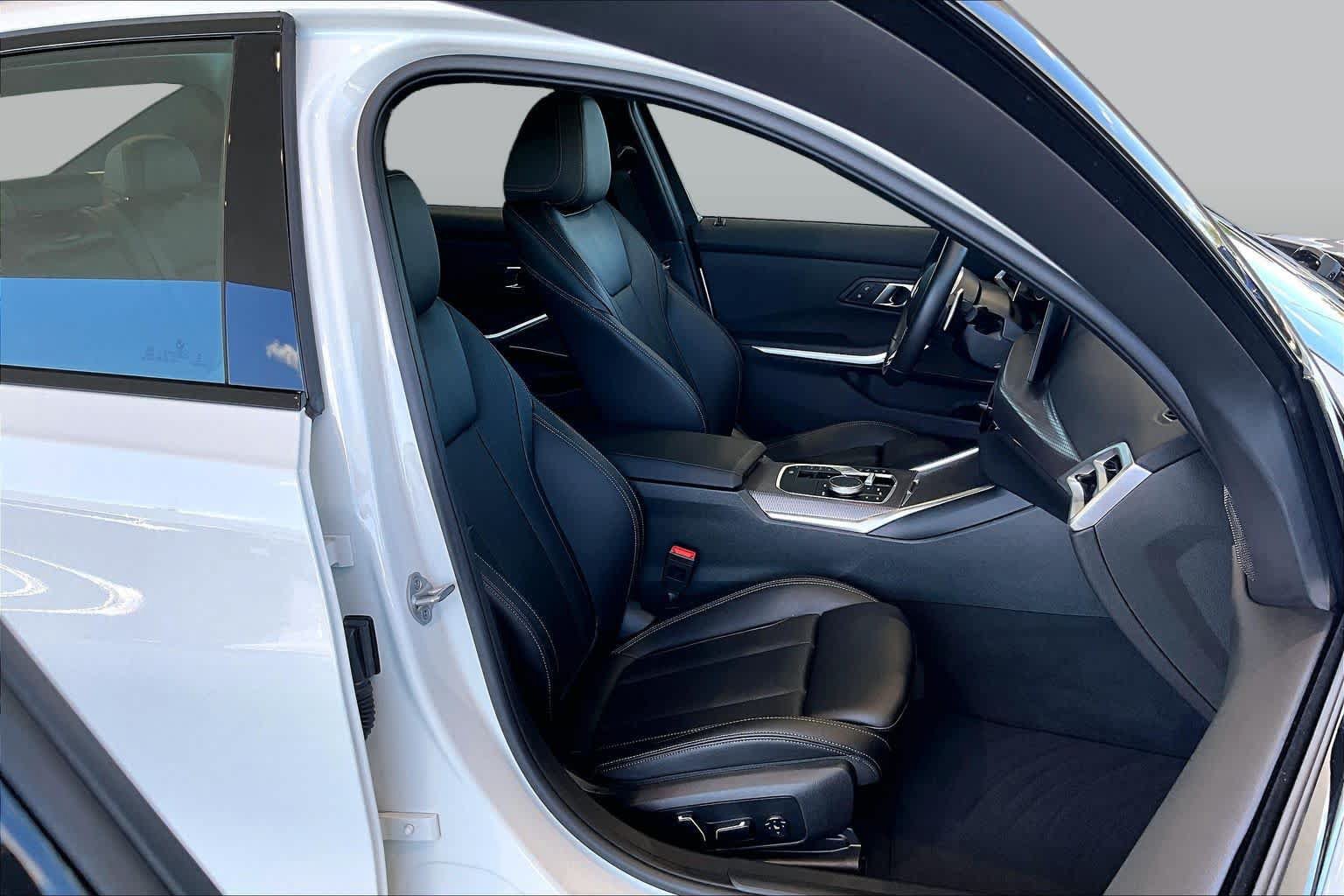 Used 2026 BMW M340i RWD image 8