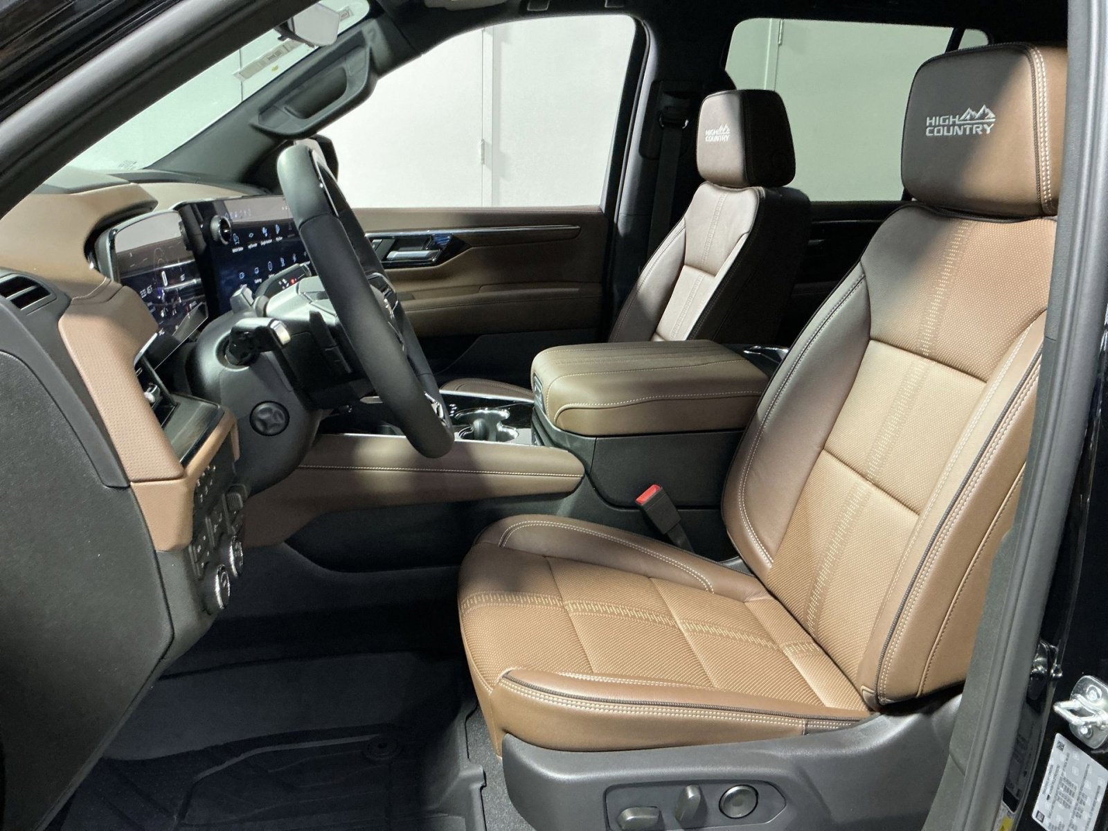 New 2026 Chevrolet Tahoe High Country w/ Sun And Tow Package image 21