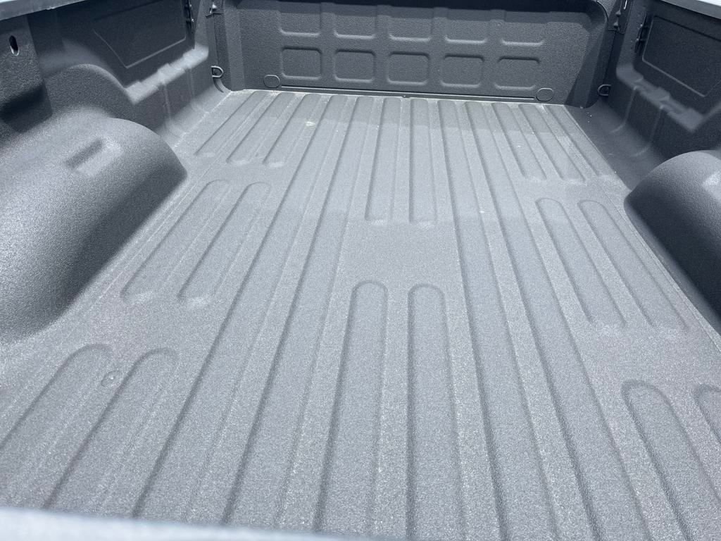 New 2025 RAM 2500 Big Horn image 30