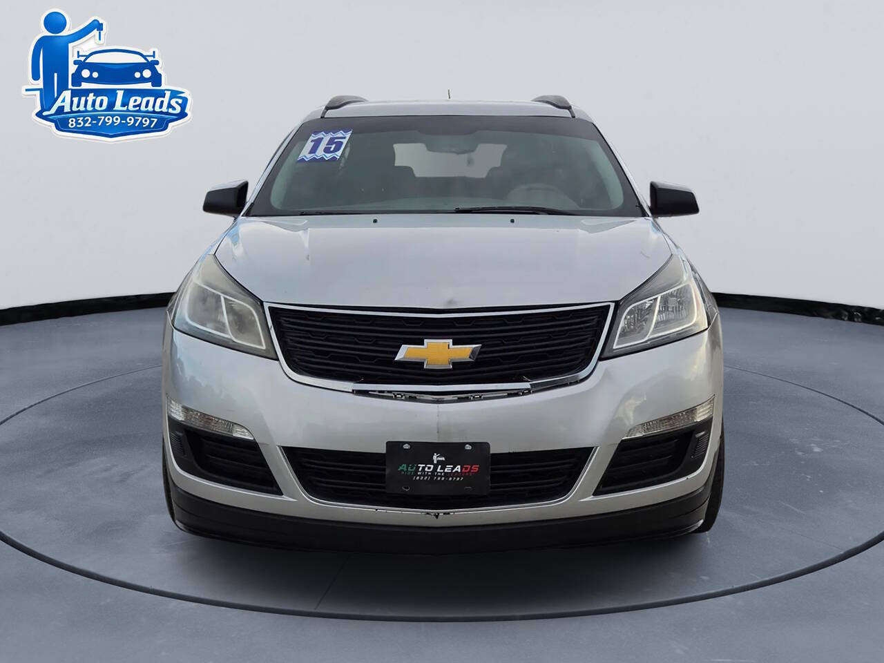 Used 2015 Chevrolet Traverse LS FWD image 4