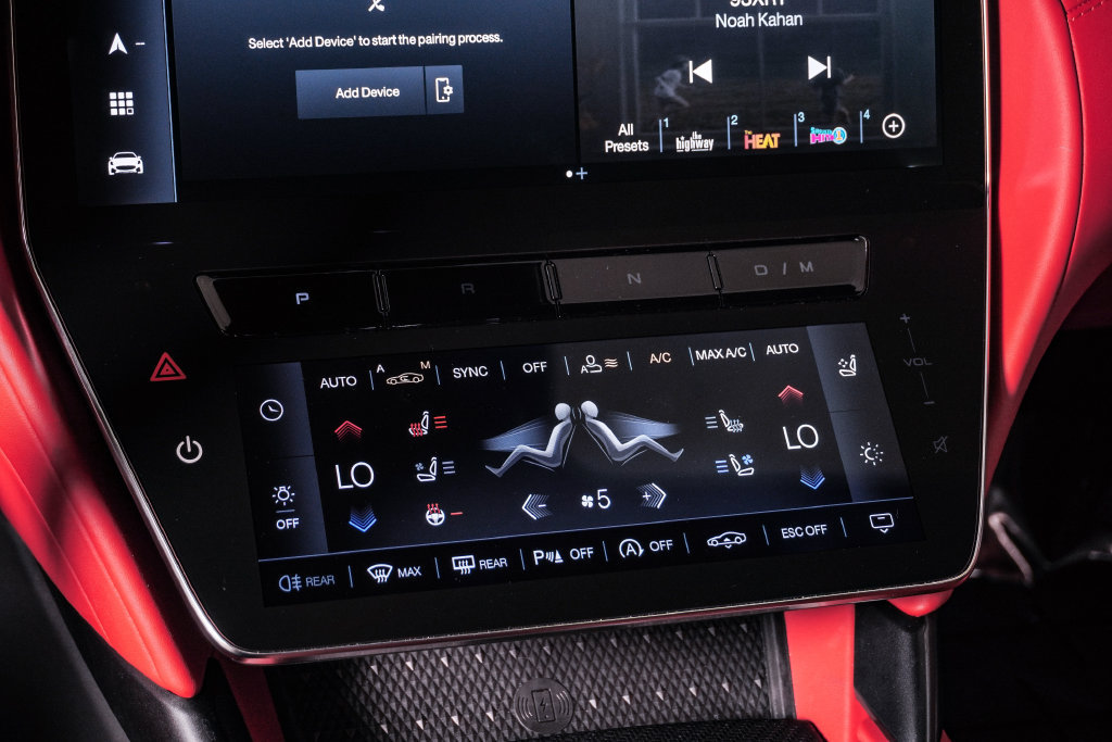 Certified 2024 Maserati GranTurismo Trofeo AWD/4WD image 27