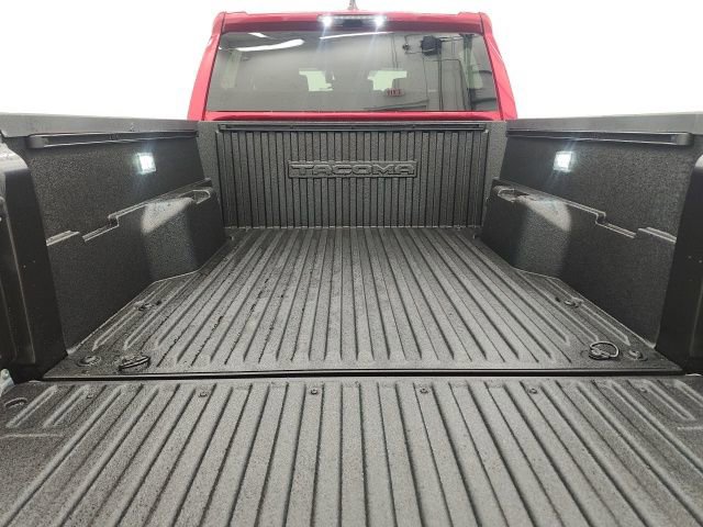 Certified 2026 Toyota Tacoma TRD Off-Road image 34